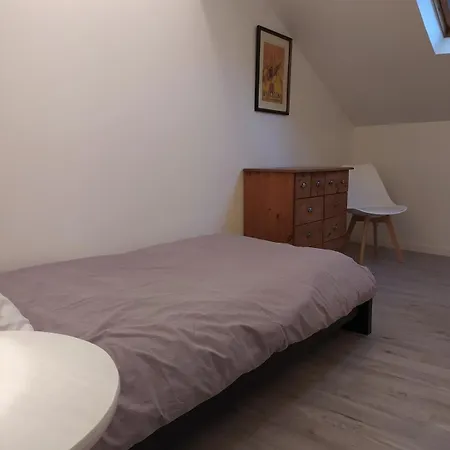 De - 3 Bedroom * Rebais